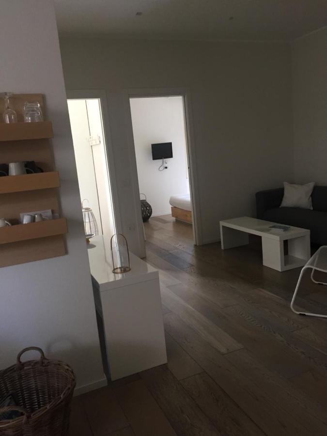 Suite Mare Centro ペザロ エクステリア 写真
